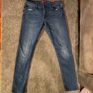 Guess Modern Skinny Avalon Fit